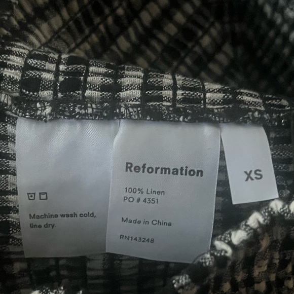 Reformation Cole Two Piece April Check - Picture 6 of 6